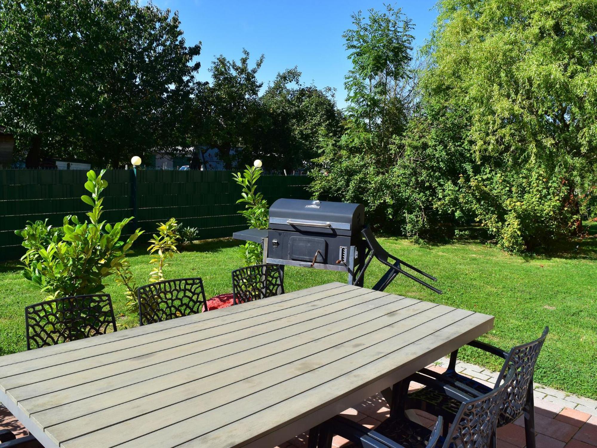 Family Holiday Home Near The Beach With Large Garden Kröpelin Eksteriør billede